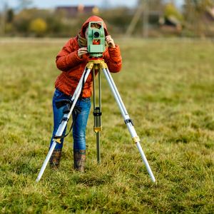 千葉で測量の調査に関する事なら当事務所へご相談ください